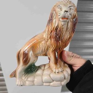 Vintage Ceramic Lion Figurine 